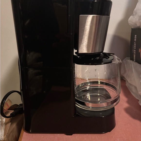 Coffee Machine/Maker - Picture 2 of 4